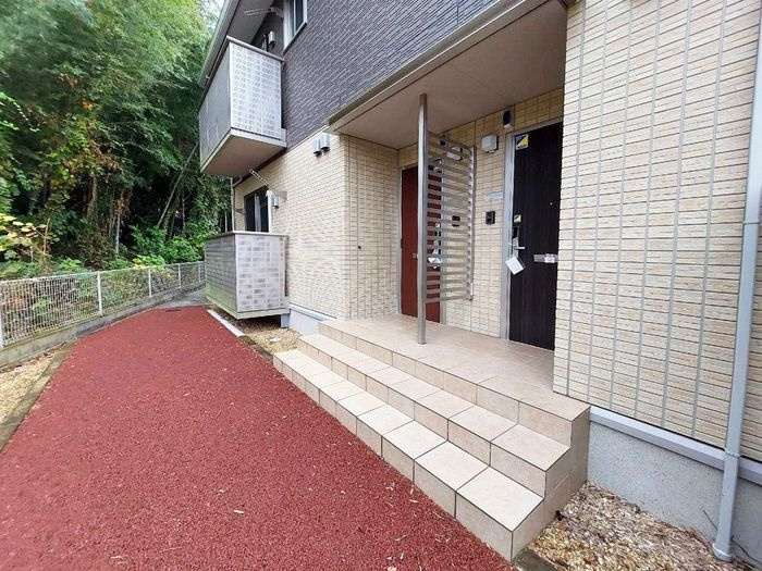 D-room船木のエントランス