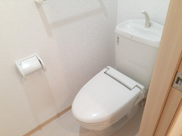ファミ－ル中野　Ⅱのトイレ