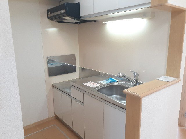 ファミ－ル中野　Ⅱのキッチン