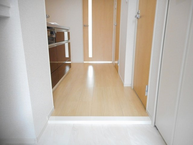 ジャルダンの玄関