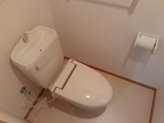 フォレスタ　ヴェルデのトイレ