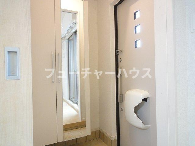 ベルポート　エルガの玄関