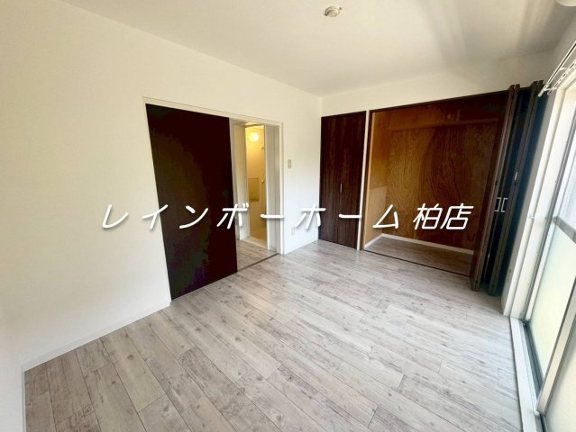 ヤマサイコーポ7号棟の収納|※別部屋参考写真。