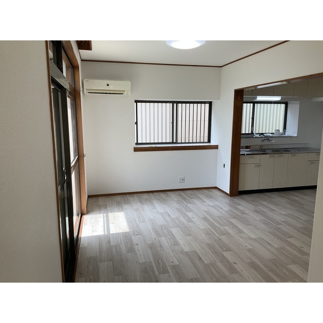 我孫子市日秀戸建ての居間・リビング