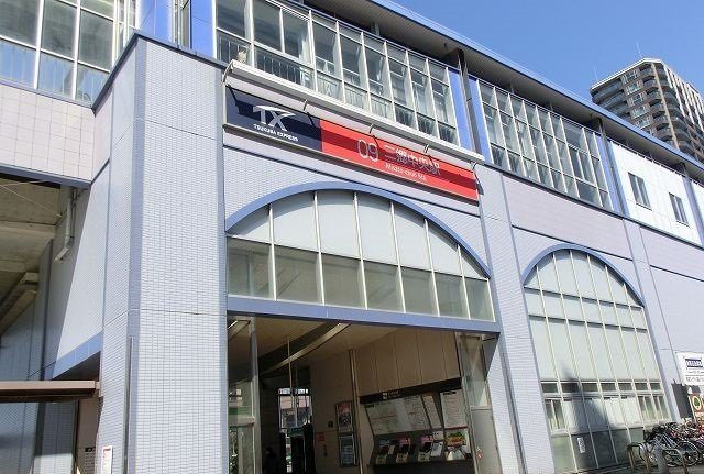 グランアベニューⅢの周辺|つくばエクスプレス三郷中央駅まで130m