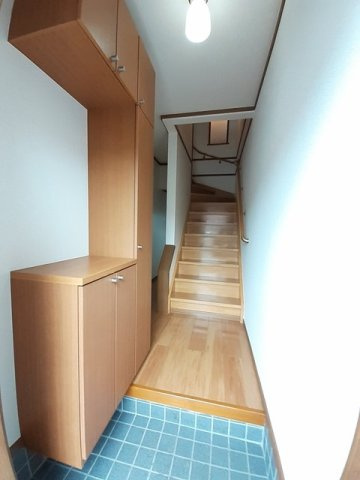 グランコートＹＳの玄関|落ち着いた玄関です