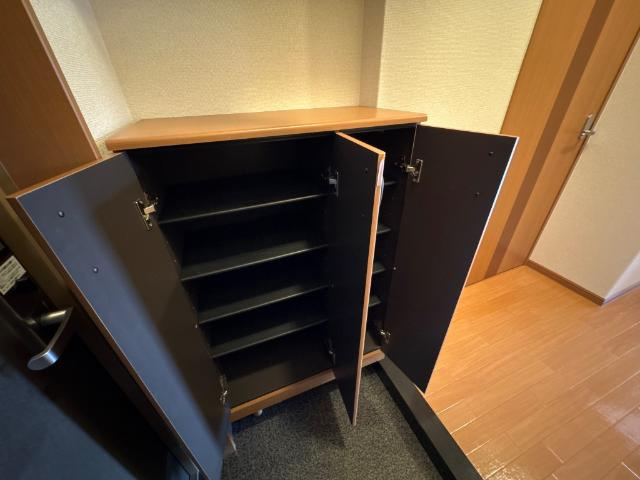 シェルル長束西の収納|下駄箱