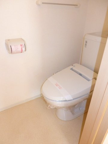 アプリコット　Ｅのトイレ|ゆったりとした空間のトイレです