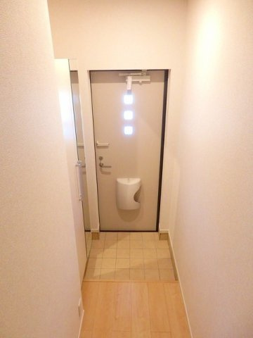 フリーデの玄関|明るい玄関です