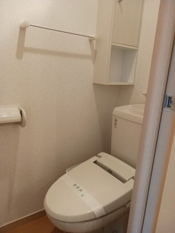 カーサ・フィオーレ中広通りのトイレ|シンプルで使いやすいトイレです