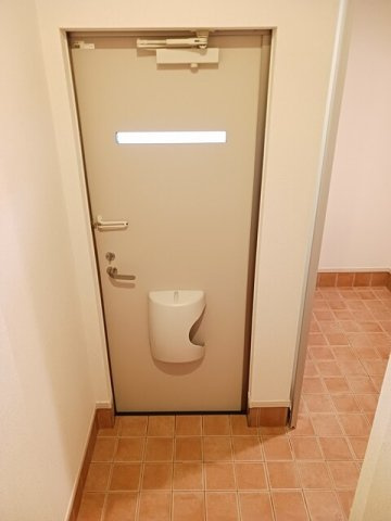 ユニベールＢの玄関|シンプルで使いやすい玄関です