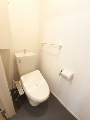 ヴィッラ・フジヤ　Ⅰのトイレ|トイレもきれいです