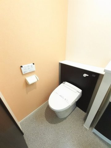 プロローグのトイレ|トイレです