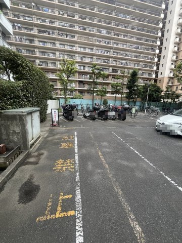 ハイラーク大島の駐輪場