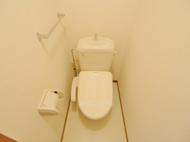 ジュネス A棟のトイレ