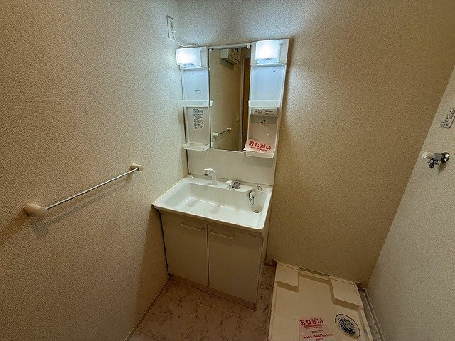 Ｓｐｅｒａｎｚａ　Ｂの洗面所|忙しい朝には欠かせない洗面所です