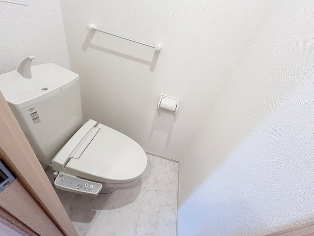 カーサウノのトイレ|コンパクトで使いやすいトイレです