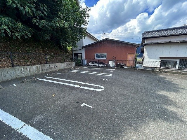 ベルセフォネⅠの駐車場|カースペースがあります