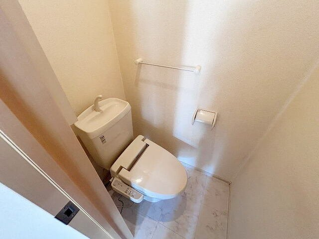 ハイフィールドのトイレ|トイレです