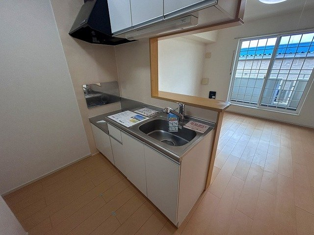 フロントフィールド２番館のキッチン|お料理しやすいキッチンです