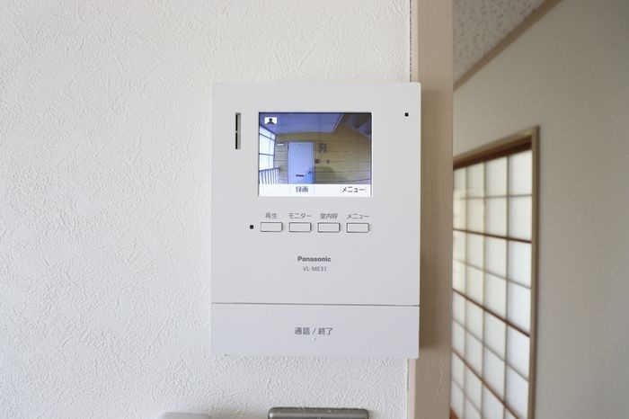 萩原コーポのセキュリティ|モニター付きインターホンです