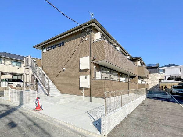 レオ伍拾六番館