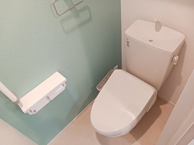 ラ　コリーナ　Ｈのトイレ|落ち着いたトイレです