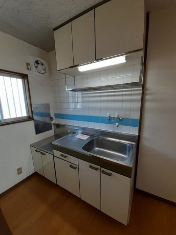 新井ハイツのキッチン|キッチンでお料理をお楽しみください