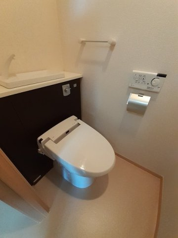 ｙ’ｓアビタシオンのトイレ|シンプルで使いやすいトイレです