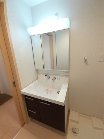 Ｙ’ｓアビタシオンⅡの洗面所|使いやすい洗面所です