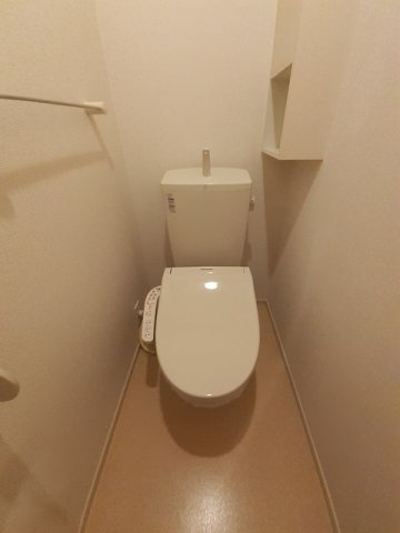 フィオーレ・Ｔのトイレ|清潔感のあるトイレです