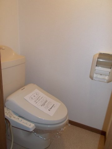 ノースコートＡのトイレ|ゆったりとした空間のトイレです