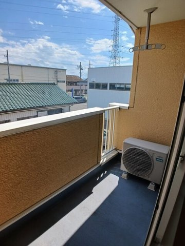 フリーデ田園のバルコニー|暖かな日差しのふりそそぐバルコニー