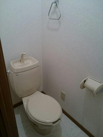 エバンス　Ⅱのトイレ|トイレもきれいです