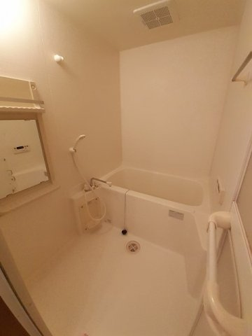 コムフォートワンの浴室|きれいなお風呂です