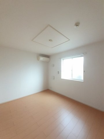 ラ・ストラーダＢの内装|内装もきれいです