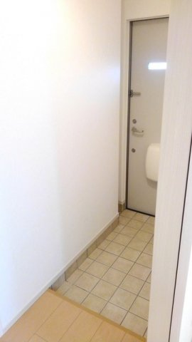 ガーデン　パレスの玄関|毎日通る玄関はこちらです