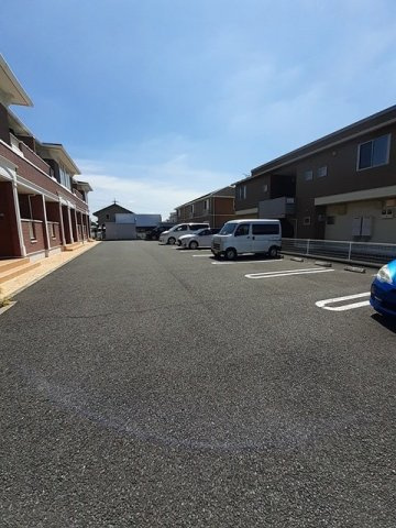 メゾンド　ソレイユの駐車場|駐車場です