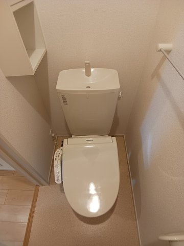 アルドールのトイレ|清潔感のあるトイレです