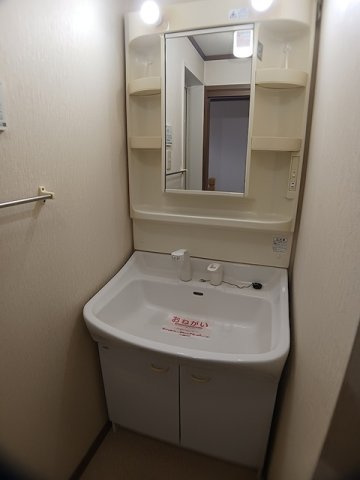 サンブロードの洗面所|ゆったりとスペースのある洗面所