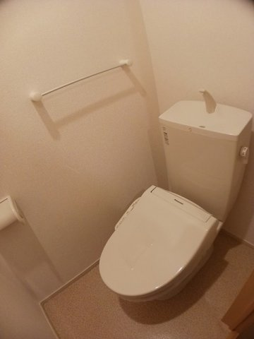 ストーリアⅡのトイレ|シンプルで使いやすいトイレです