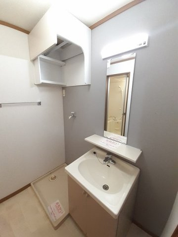 サンライト　フォレスタＢの洗面所|使いやすい洗面所です