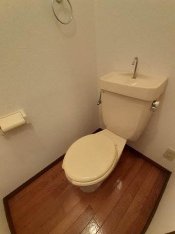 エクセルハイツのトイレ|シンプルで使いやすいトイレです
