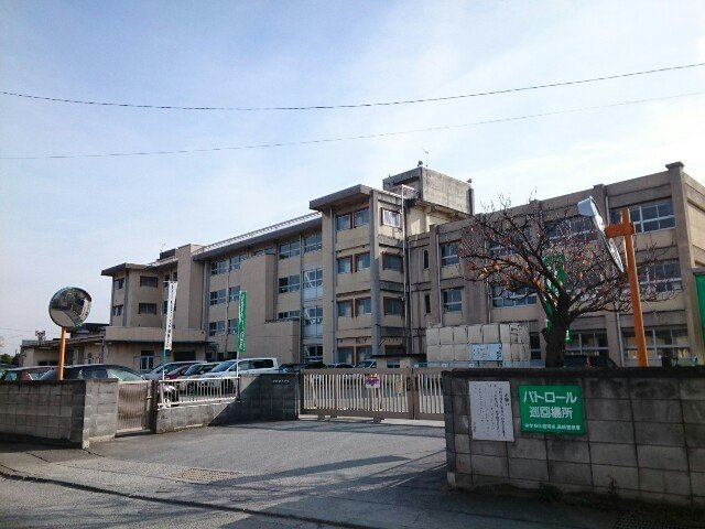 プロスベールＢの周辺|市立片岡小学校まで400m