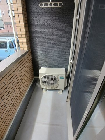 ルストパラディⅠのバルコニー|開放的で明るい空間を演出してくれるバルコニーです