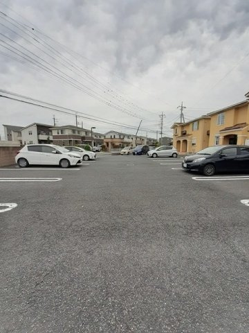 サウスウインド　Ⅱの駐車場|駐車スペースもあります