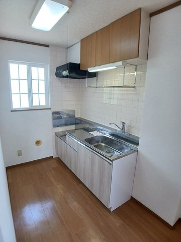 パークタウンＡのキッチン|コンパクトなキッチンで掃除もラクラク