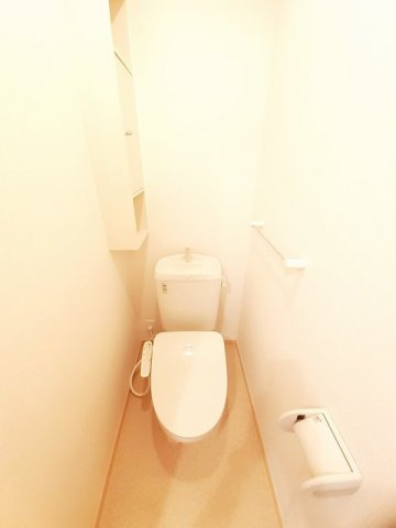 クァイエット　レジデンスⅡのトイレ|清潔感のあるトイレです