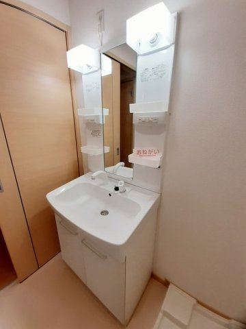 ピーノ・プリモＡの洗面所|コンパクトで使いやすい洗面所