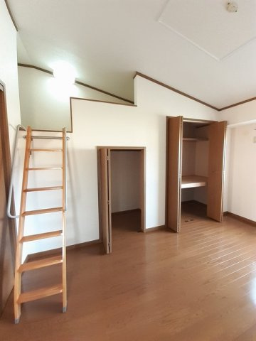 セレーノ本宿Ｄの収納|収納豊富です